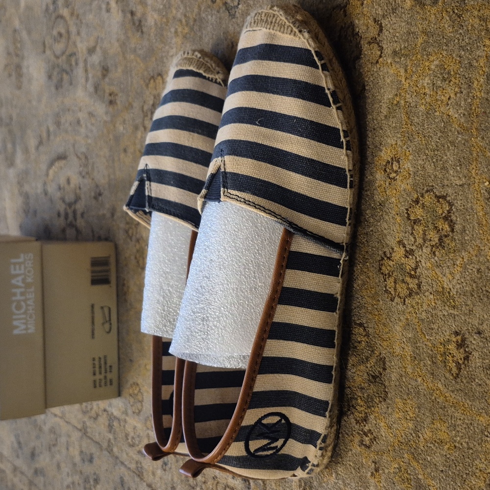 Michael Kors Kids Navy and White Striped Moccasins - Picture 4 of 6